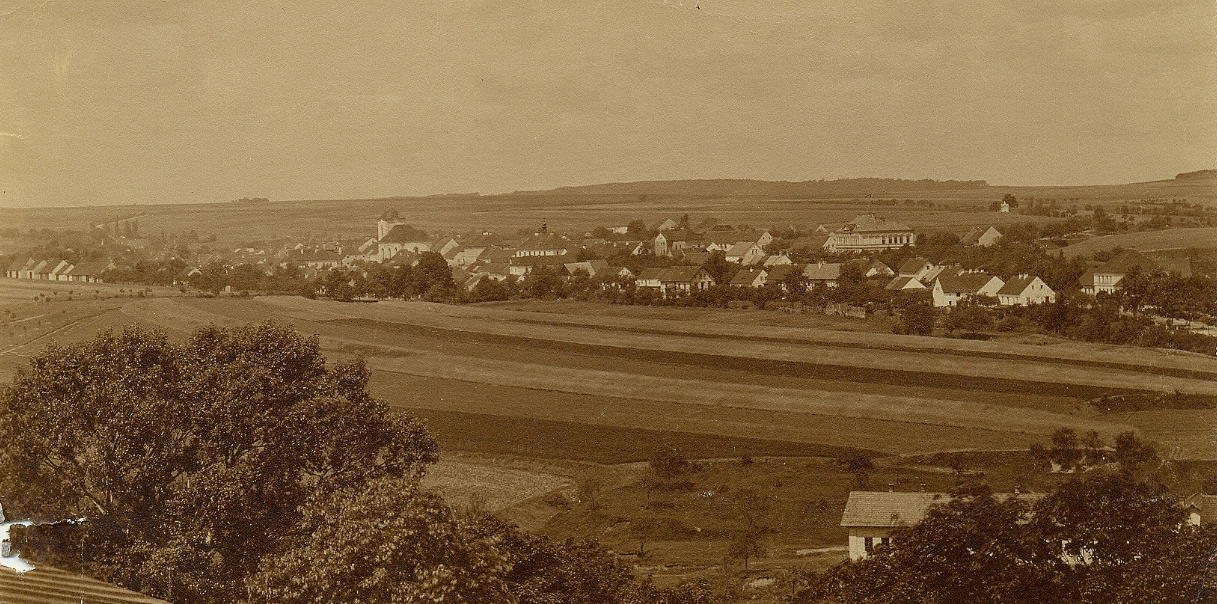 Kladruby naproti severozápadu, snímek cca 1905.